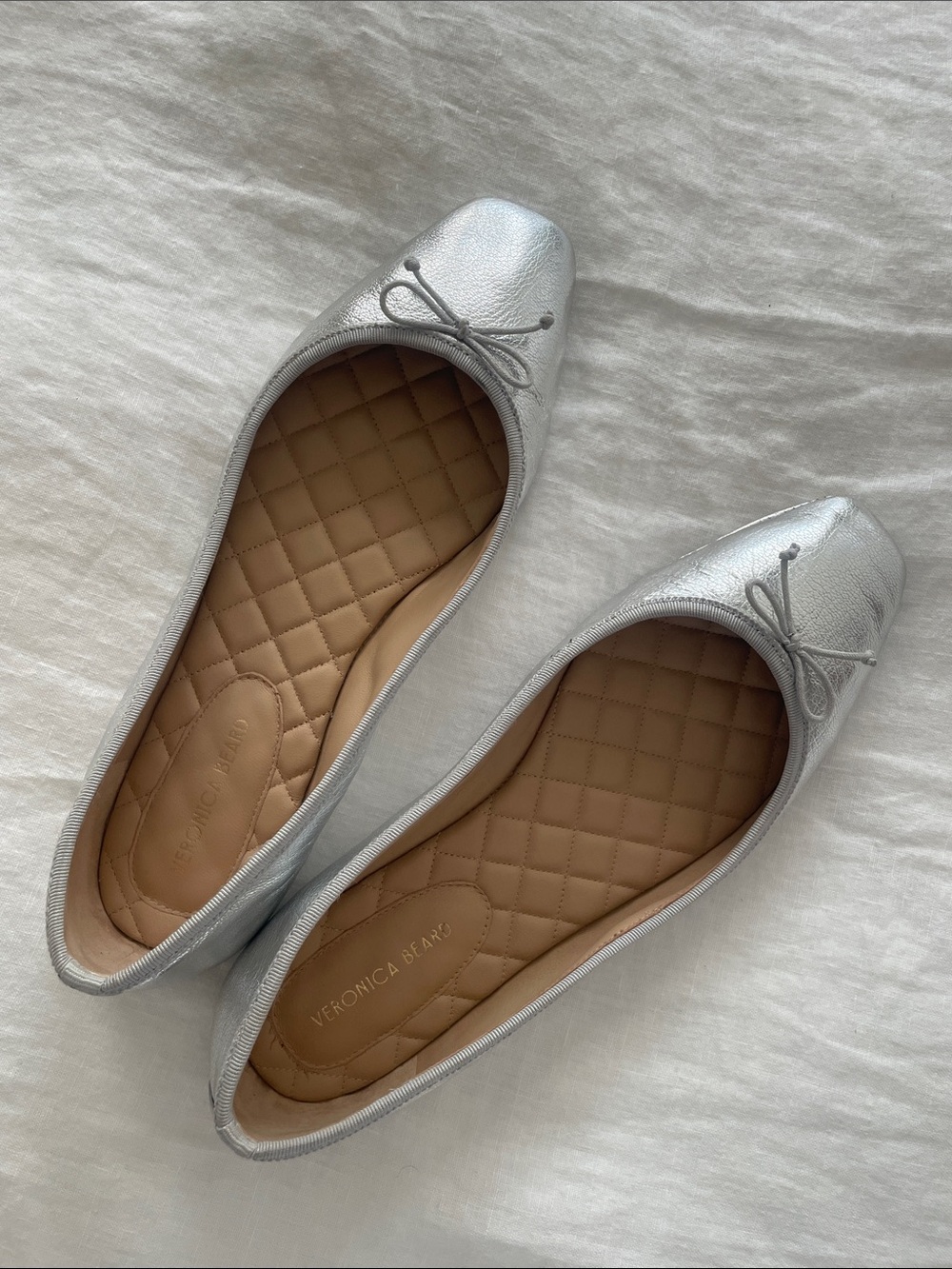 NWOT Veronica Beard Beatrix Ballet Flat in Silver - Picture 1 of 4